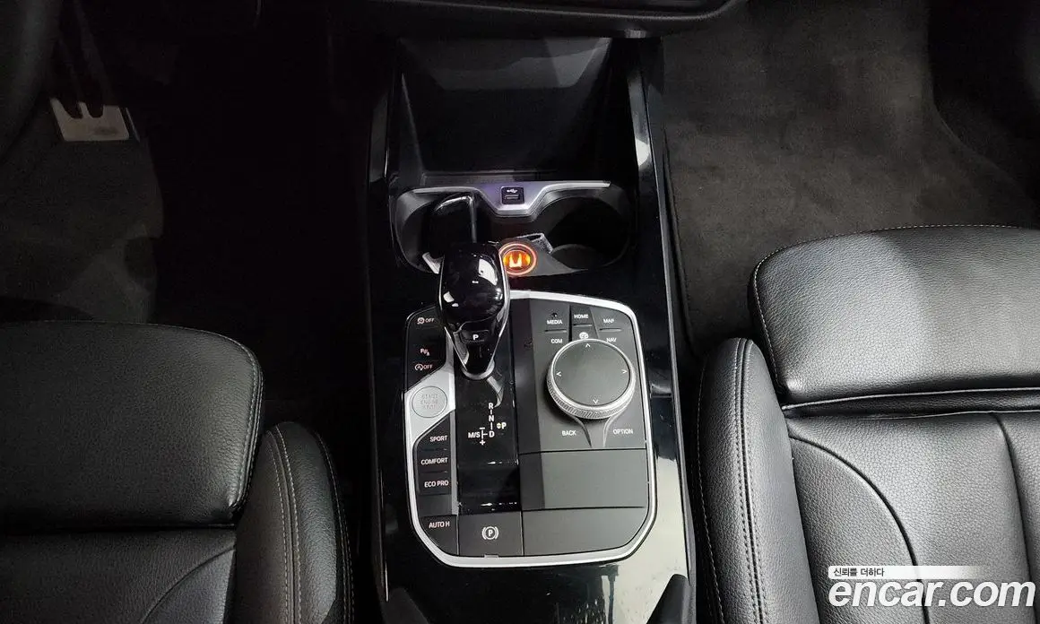 BMW 1 серия 2022 2.0 автомат (гидро), фото 9