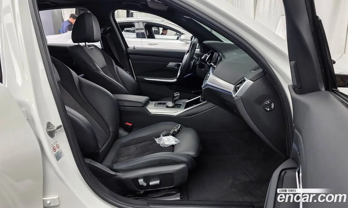 BMW 3 серия 2022 2.0 автомат (гидро), фото 17