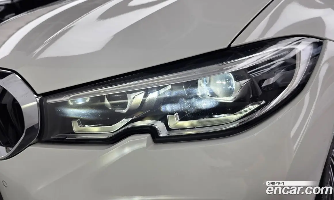 BMW 3 серия 2022 2.0 автомат (гидро), фото 8