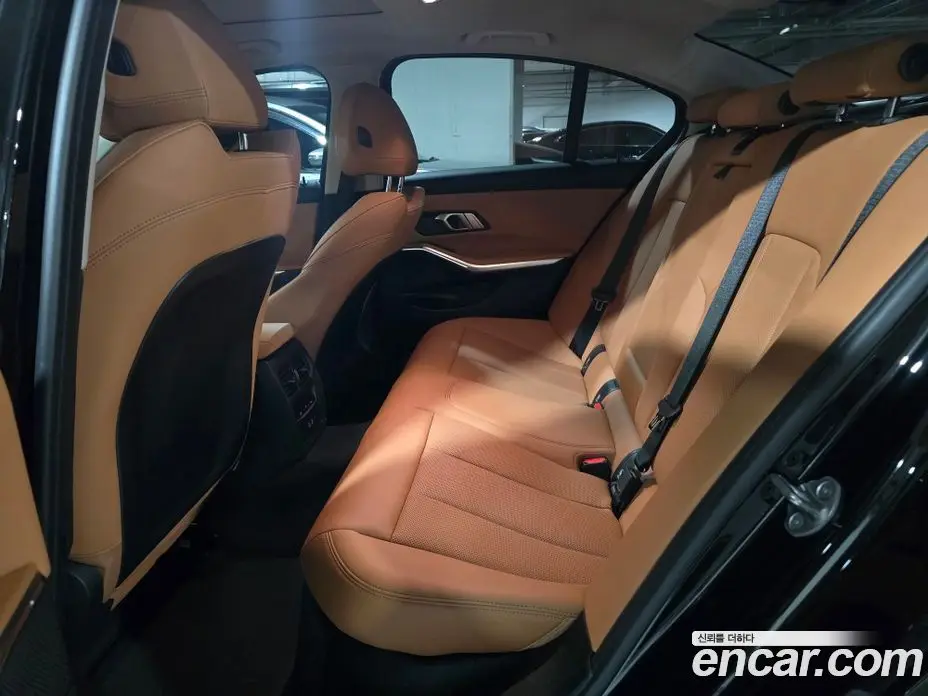 BMW 3 серия 2025 2.0 автомат (гидро), фото 10