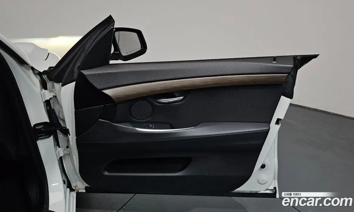 BMW 5 серия 2013 3.0 автомат (гидро), фото 13