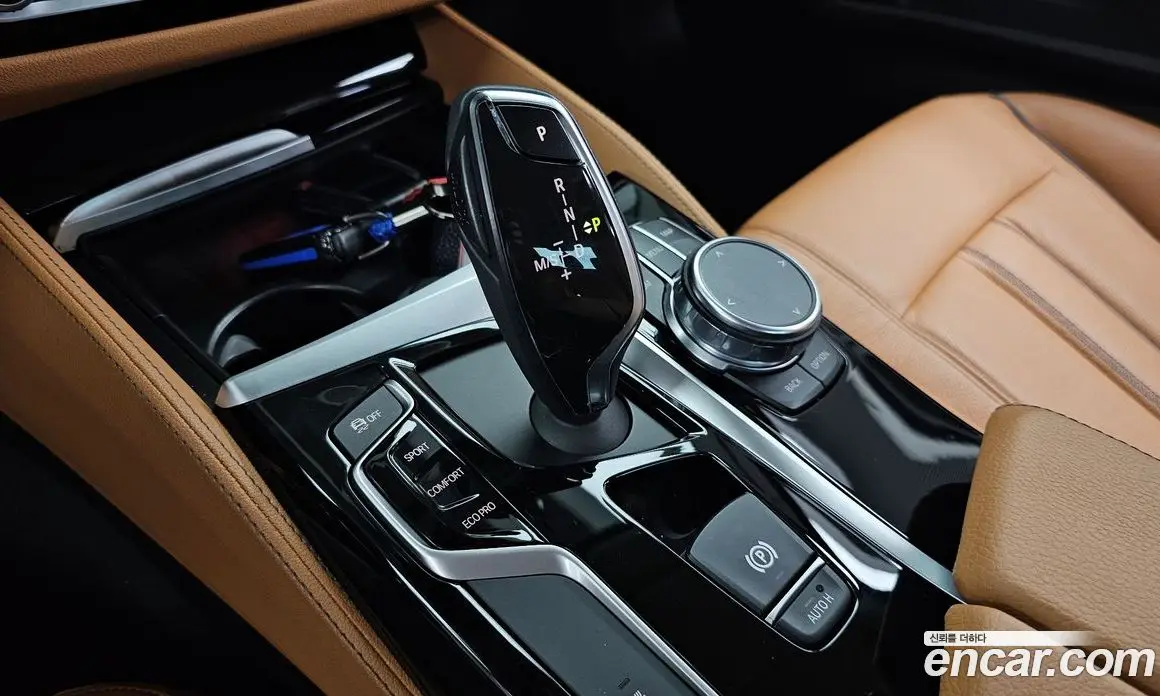 BMW 5 серия 2018 2.0 автомат (гидро), фото 12