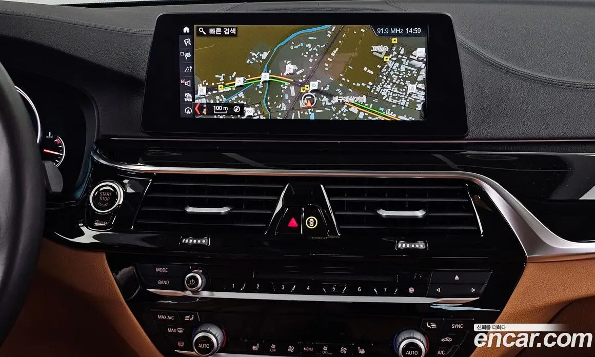 BMW 5 серия 2018 2.0 автомат (гидро), фото 20