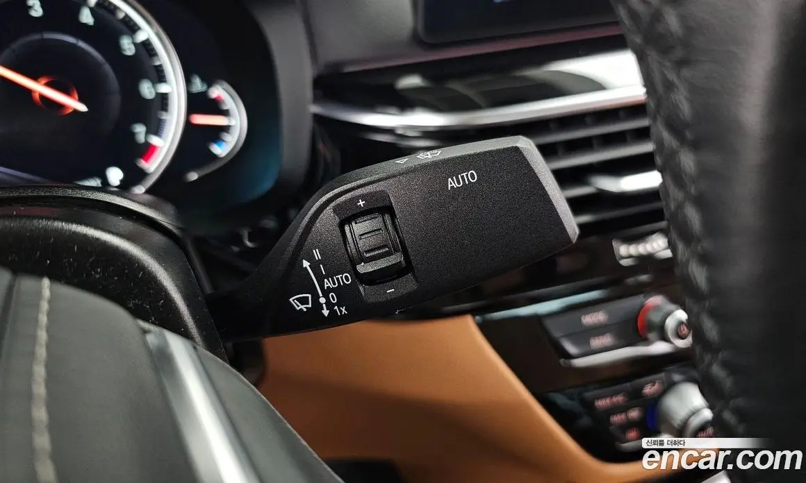 BMW 5 серия 2018 2.0 автомат (гидро), фото 29