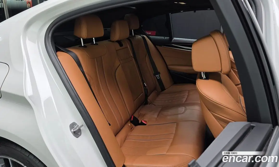 BMW 5 серия 2022 2.0 автомат (гидро), фото 17