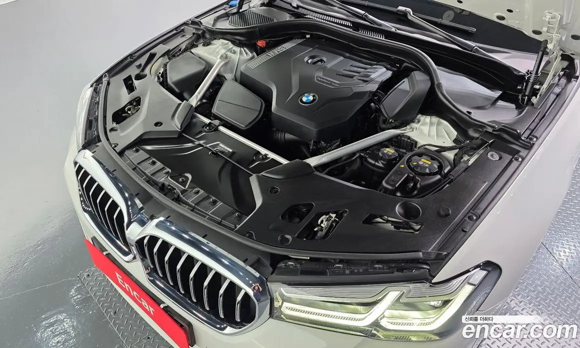 BMW 5 серия 2022 2.0 автомат (гидро), фото 6