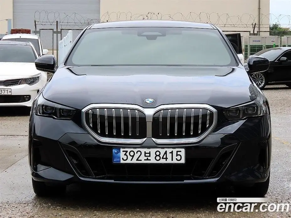 BMW 5 серия 2024 2.0 автомат (гидро), фото 2