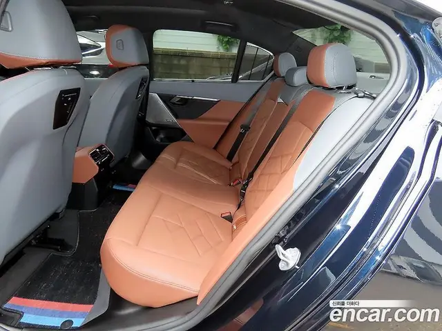 BMW 5 серия 2024 2.0 автомат (гидро), миниатюра 6