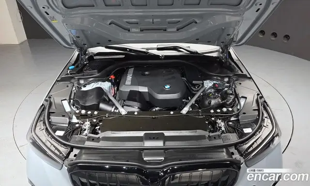 BMW 5 серия 2025 2.0 автомат (гидро), миниатюра 6