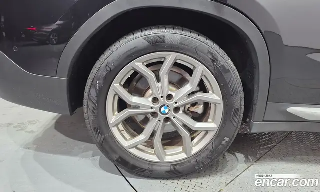 BMW X4 2021 2.0 автомат (гидро), миниатюра 5