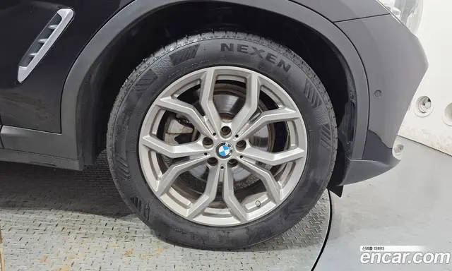 BMW X4 2021 2.0 автомат (гидро), миниатюра 7