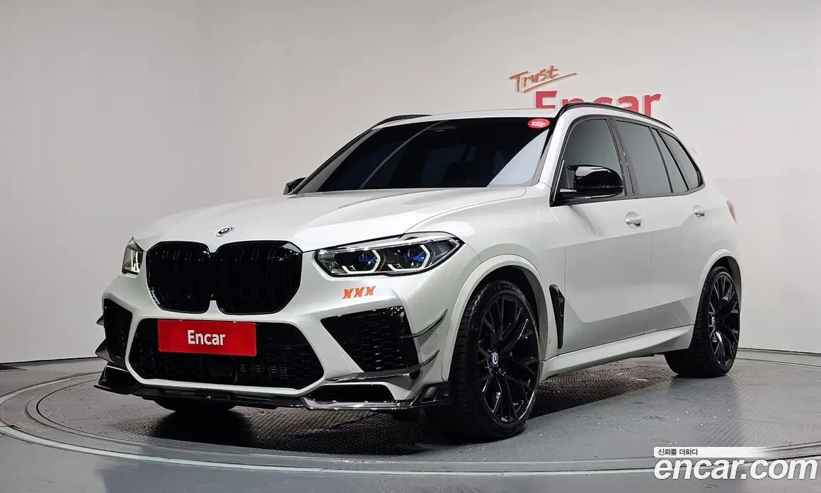 BMW X5M 2021 4.4 автомат (гидро), фото 1