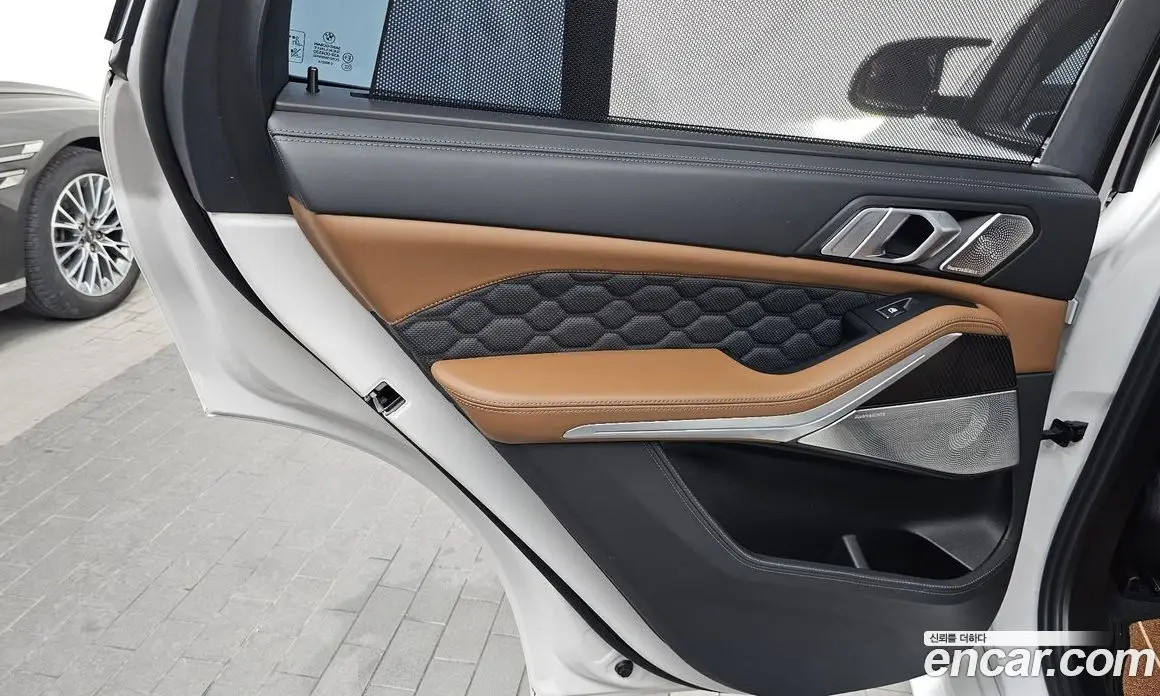 BMW X5M 2021 4.4 автомат (гидро), фото 15