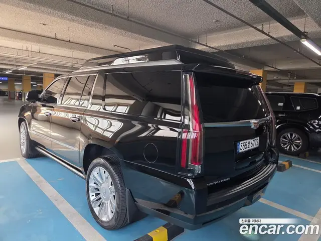 Cadillac Escalade 2020 6.2 автомат (гидро), миниатюра 2