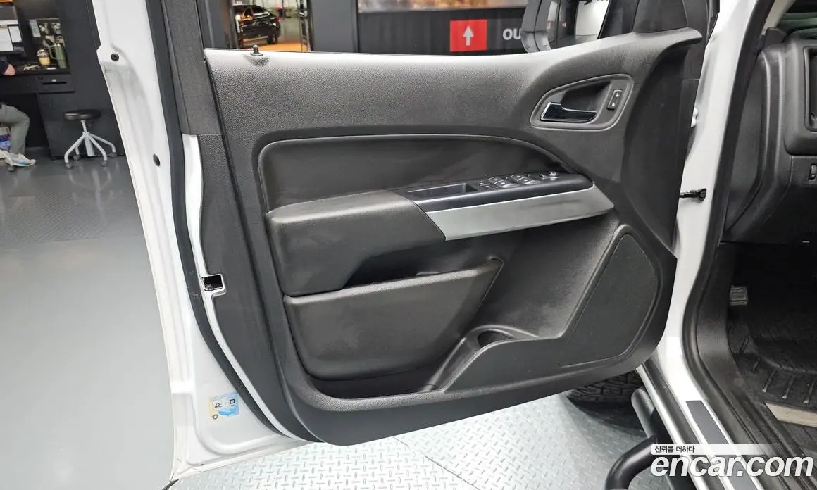 Chevrolet Colorado 2020 3.6 автомат (гидро), фото 14