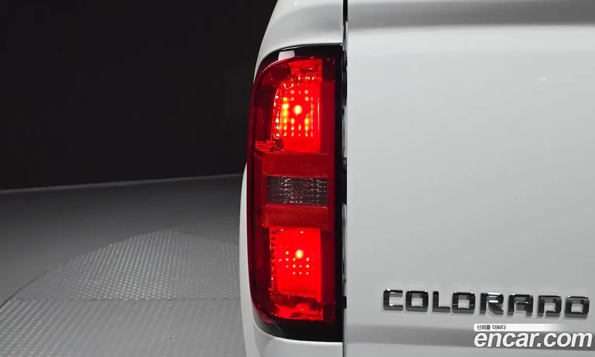 Chevrolet Colorado 2020 3.6 автомат (гидро), фото 9