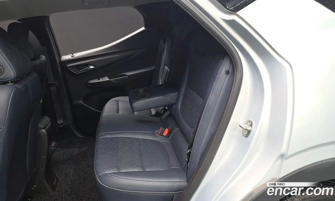 Chevrolet 볼트 EUV 2023 0.2 автомат (гидро), фото 16