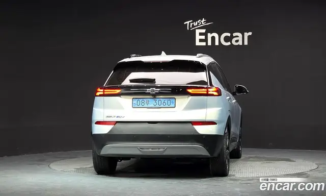 Chevrolet 볼트 EUV 2023 0.2 автомат (гидро), миниатюра 3