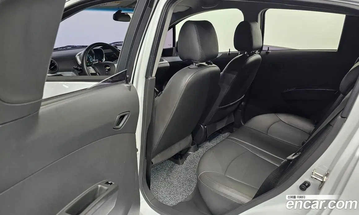 Chevrolet Spark 2014 1.0 автомат (гидро), фото 11