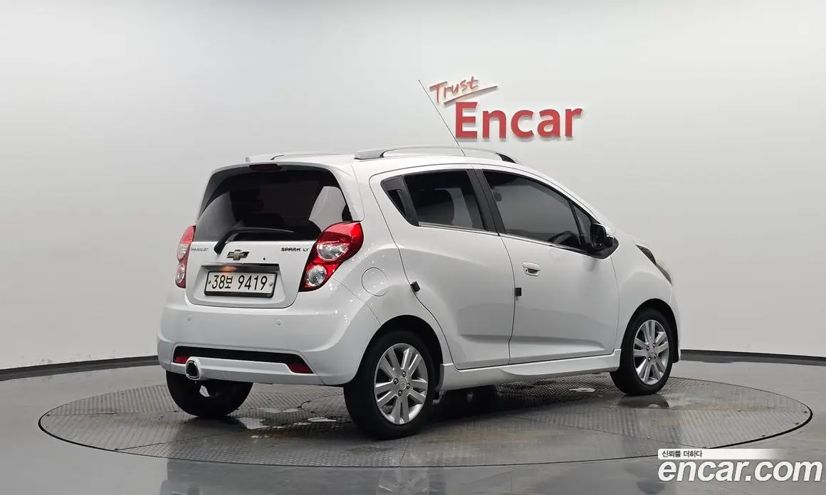 Chevrolet Spark 2014 1.0 автомат (гидро), фото 2