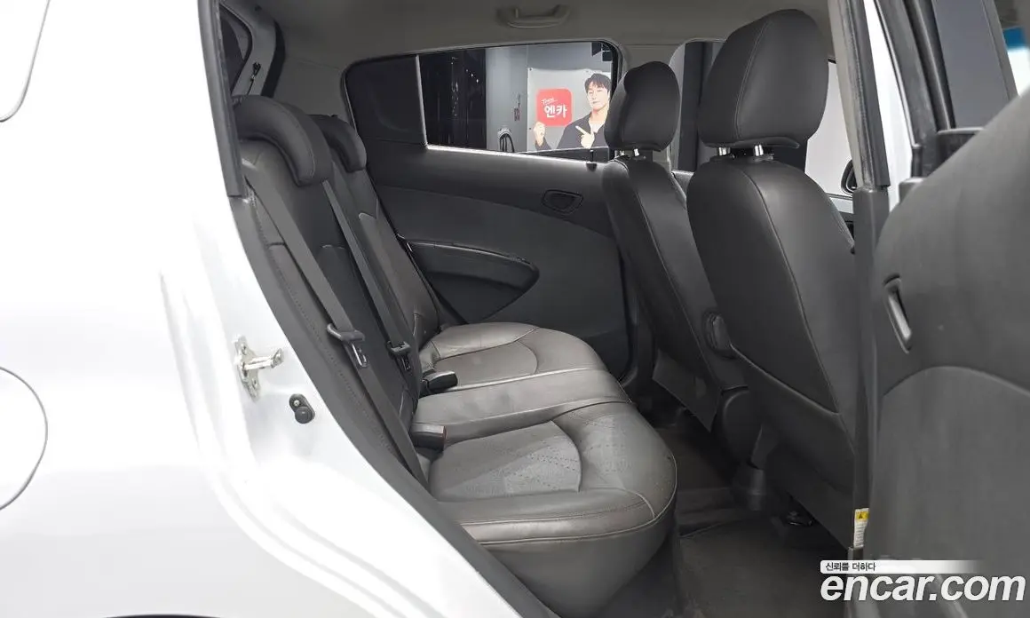 Chevrolet Spark 2014 1.0 автомат (гидро), фото 12