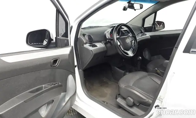 Chevrolet Spark 2014 1.0 автомат (гидро), миниатюра 10
