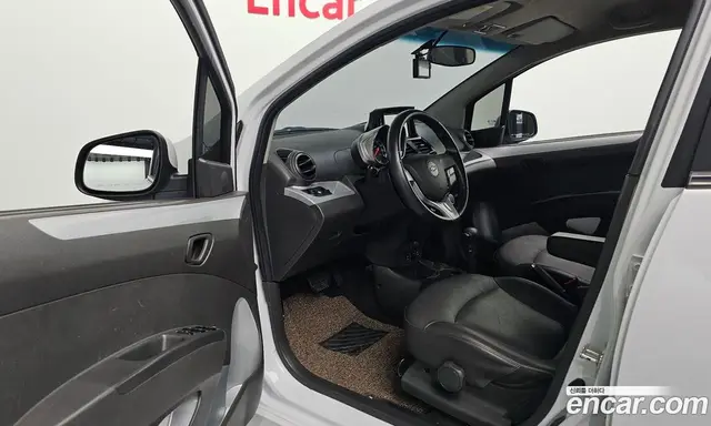 Chevrolet Spark 2014 1.0 автомат (гидро), миниатюра 12