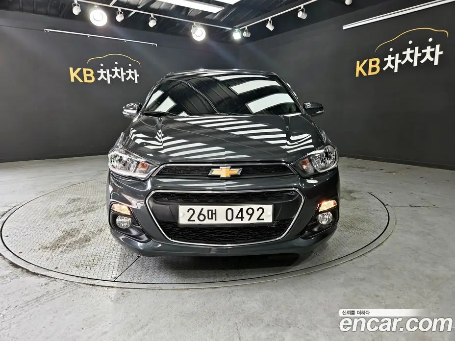 Chevrolet Spark 2016 1.0 автомат (гидро), фото 1
