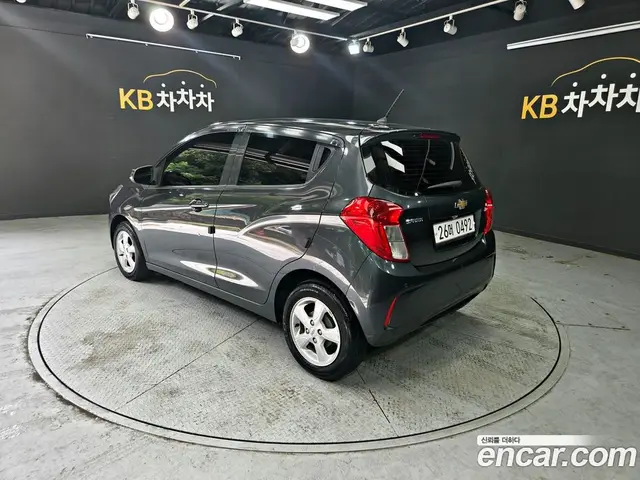 Chevrolet Spark 2016 1.0 автомат (гидро), миниатюра 3
