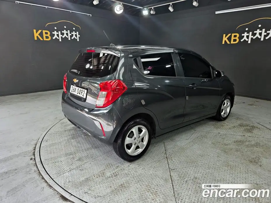 Chevrolet Spark 2016 1.0 автомат (гидро), фото 4