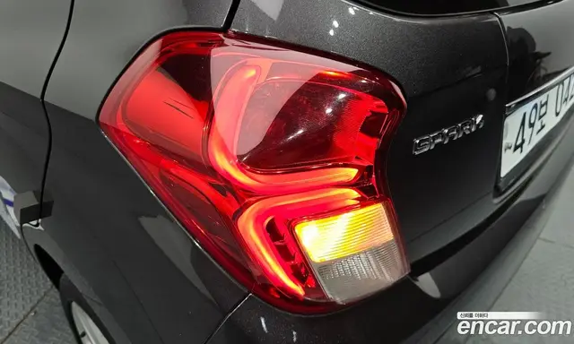 Chevrolet Spark 2016 1.0 автомат (гидро), миниатюра 8