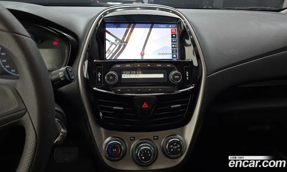 Chevrolet Spark 2018 1.0 автомат (гидро), фото 26