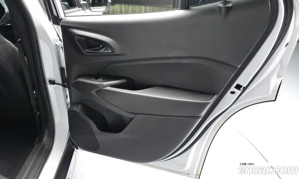Chevrolet Trax 2025 1.2 автомат (гидро), фото 15