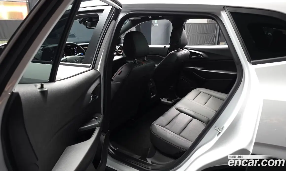 Chevrolet Trax 2025 1.2 автомат (гидро), фото 16