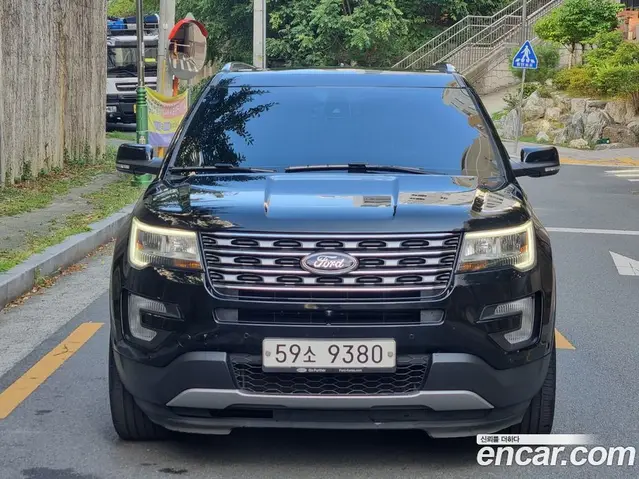 Ford Explorer 2017 2.3 автомат (гидро), миниатюра 2
