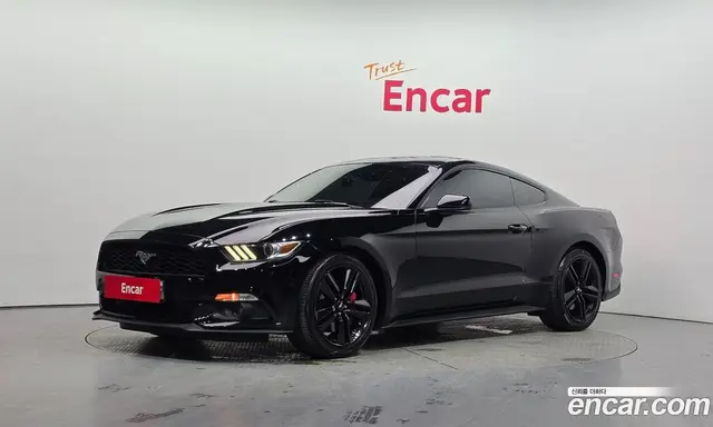 Ford Mustang 2017 2.3 автомат (гидро), миниатюра 1