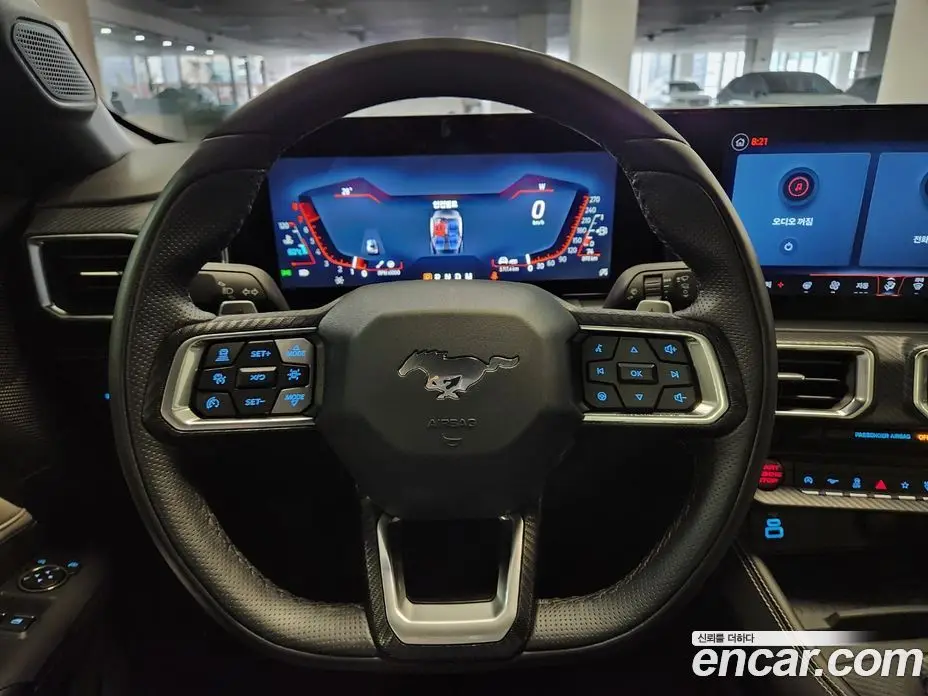 Ford Mustang 2024 2.3 автомат (гидро), фото 16