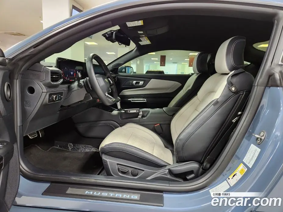 Ford Mustang 2024 2.3 автомат (гидро), фото 10
