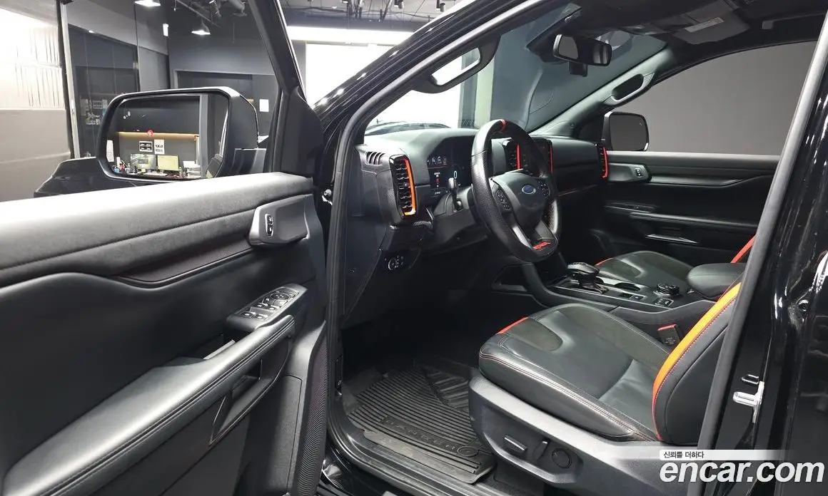 Ford Ranger 2023 2.0 автомат (гидро), фото 13