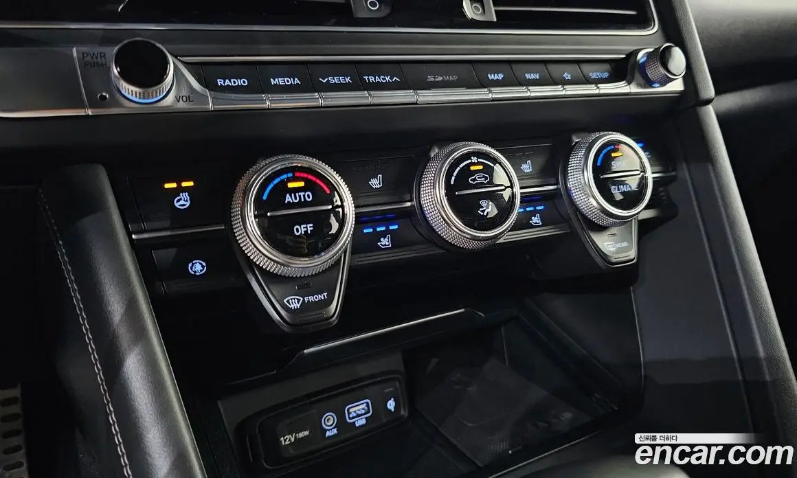 Genesis G70 2018 3.3 автомат (гидро), фото 17