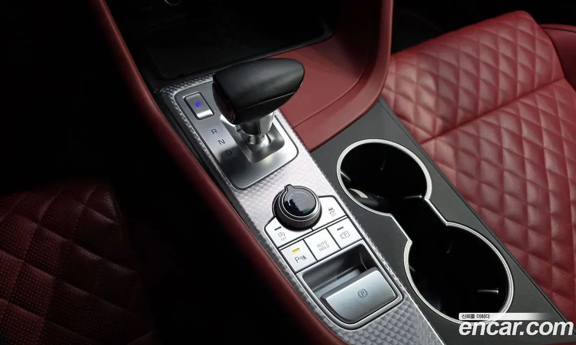 Genesis G70 2022 3.3 автомат (гидро), фото 9