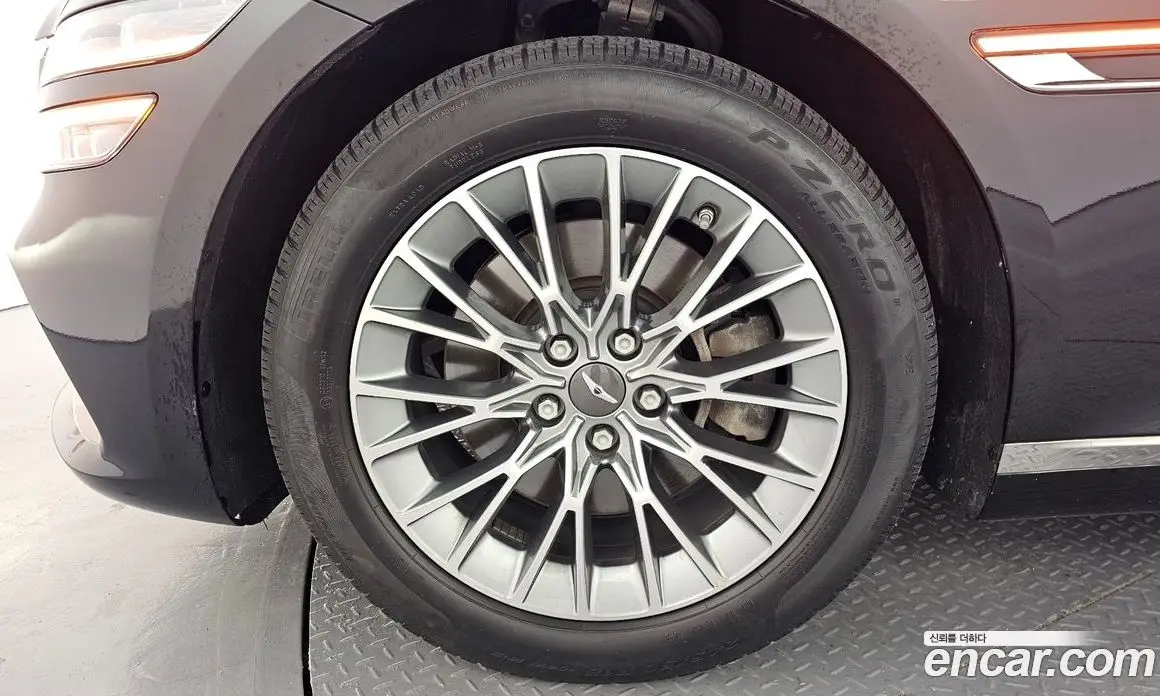 Genesis G80 2024 2.5 автомат (гидро), фото 4