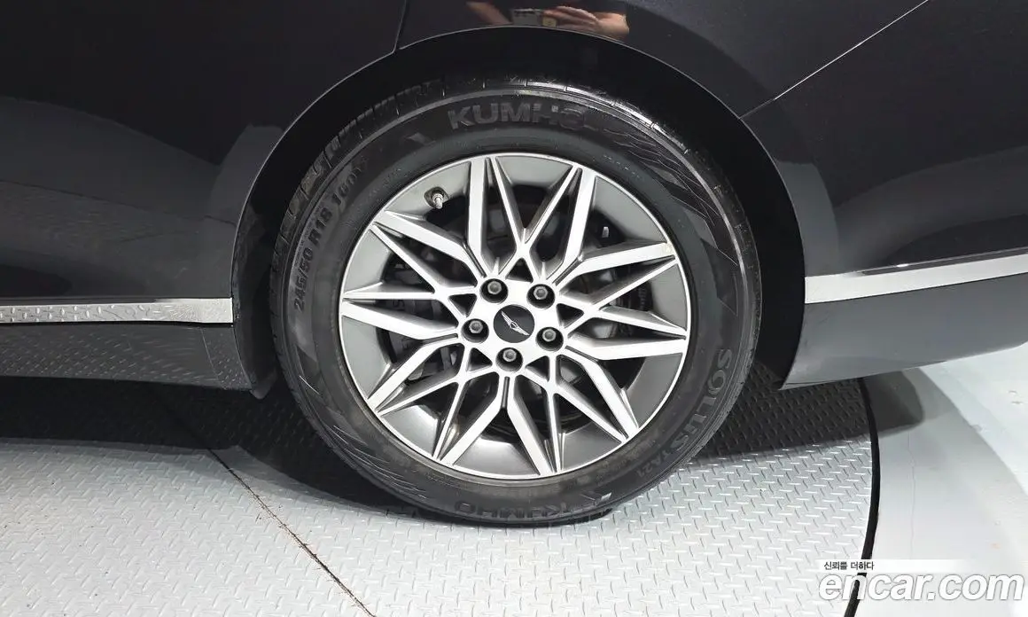Genesis G80 2024 2.5 автомат (гидро), фото 7