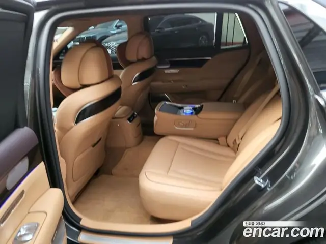 Genesis G90 2023 3.5 автомат (гидро), миниатюра 4
