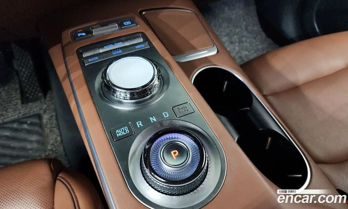 Genesis GV70 2022 2.5 автомат (гидро), фото 12