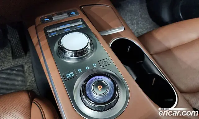 Genesis GV70 2022 2.5 автомат (гидро), миниатюра 12