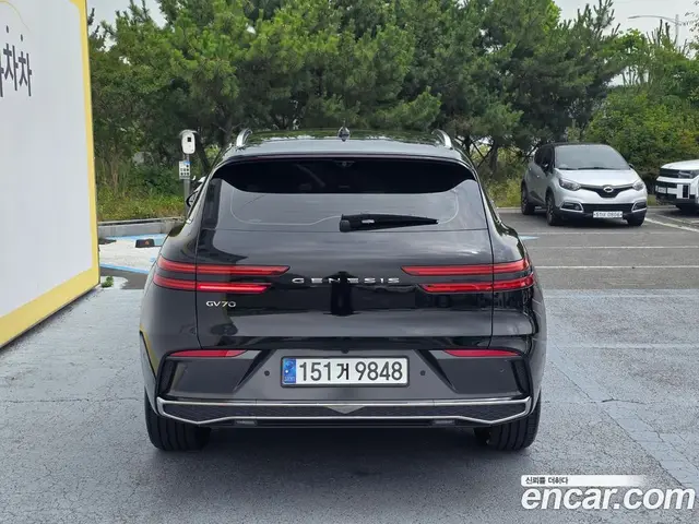 Genesis GV70 2024 2.5 автомат (гидро), миниатюра 4