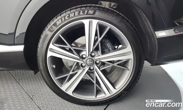 Genesis GV80 2024 2.5 автомат (гидро), миниатюра 7