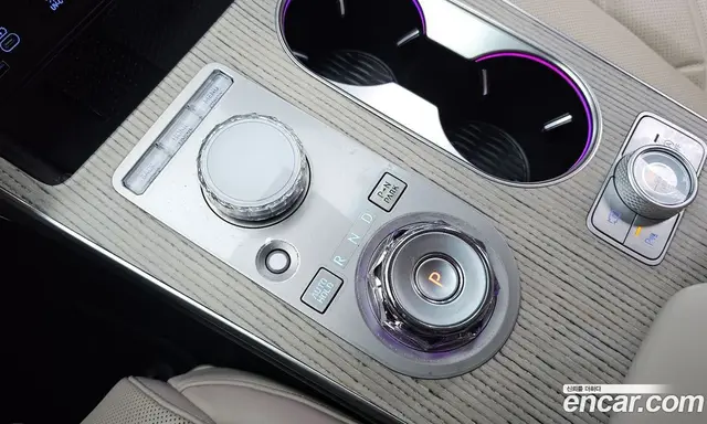 Genesis GV80 2024 2.5 автомат (гидро), миниатюра 11