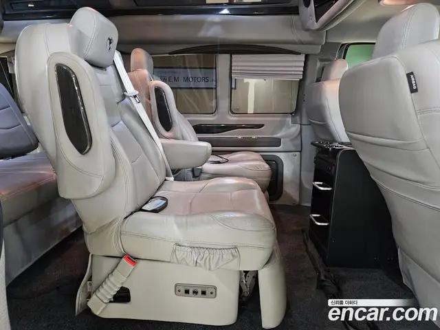 GMC Savana 2020 6.0 автомат (гидро), миниатюра 7